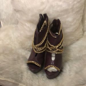 Burgundy and gold stiletto high heel shoe